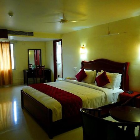 Mg Zion Hotel Tirupati Exterior photo