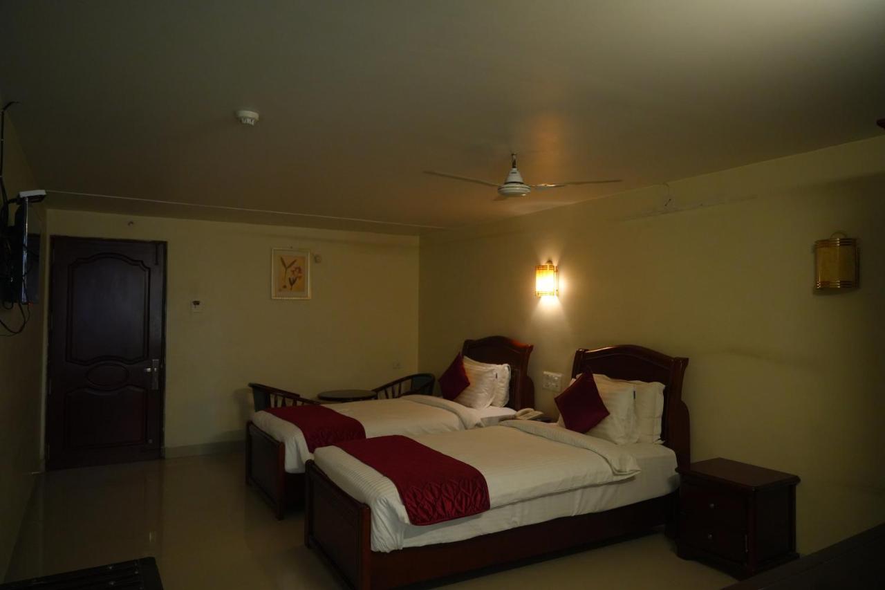 Mg Zion Hotel Tirupati Exterior photo