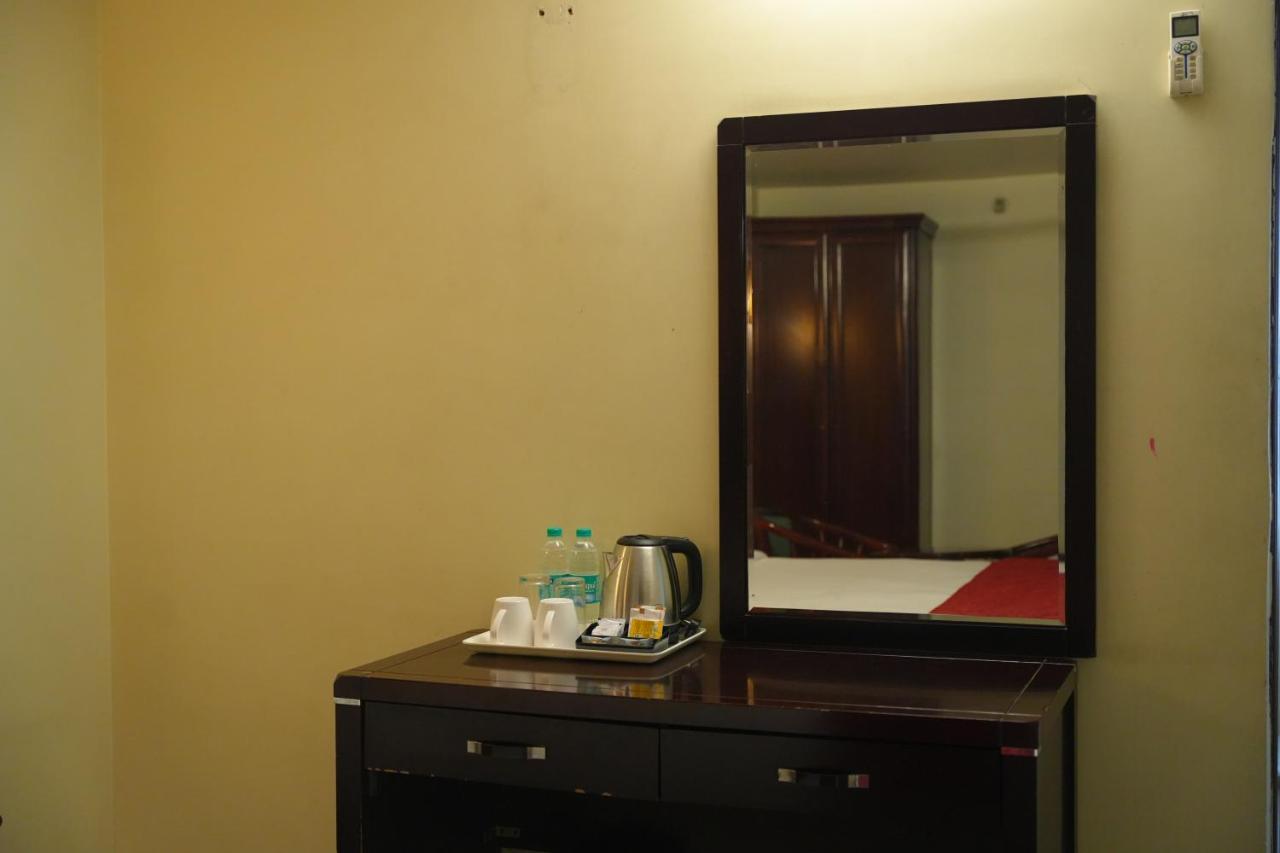 Mg Zion Hotel Tirupati Exterior photo